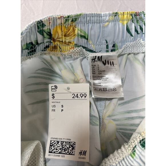 H&M Men's Sm Hawaiian Beach Swim Shorts Trunks Floral Surfing Resort Travel - Picture 4 of 8